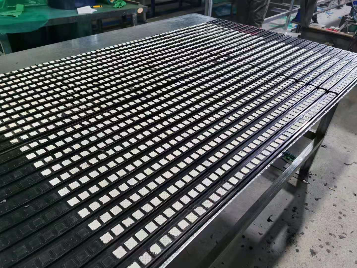 Higadura erresistentea den polea lagging zeramika fabrikatzailea